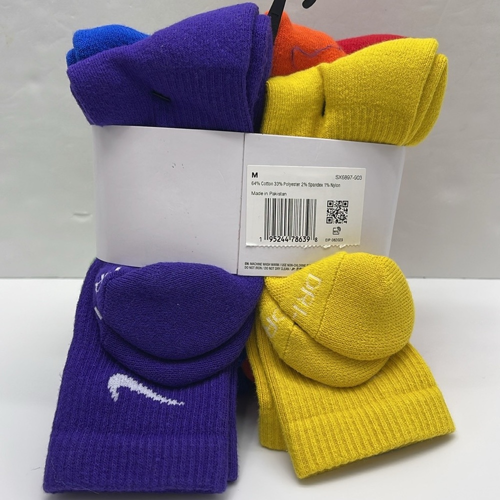Nike Everyday Plus Cushioned
Training Crew Socks (6 Pairs) - Picture 7 of 16